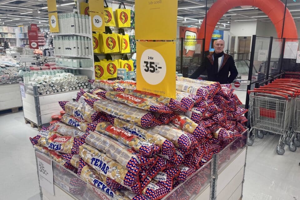 Balsnacki popkorni väljapanek Dollarstore’i poodides.