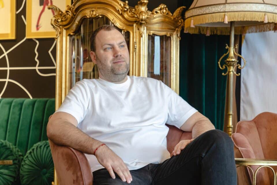 Manna La Roosa, Tai Boh, Kompu, Vatican ja Pomo otsivad uut omanikku.