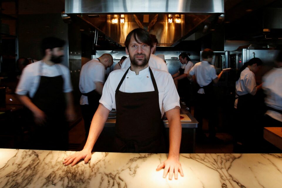 Redzepi tunnistas, et on töötajaid tõuganud ja nende peale karjunud.