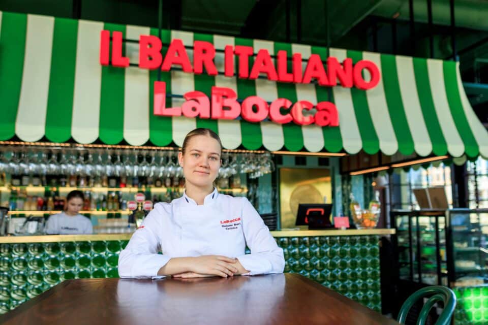 LaBocca peakokk Renate Meri võistleb pühapäeval kokkade tippvõistluse Global Chefs Challenge'i finaalis Walesis.