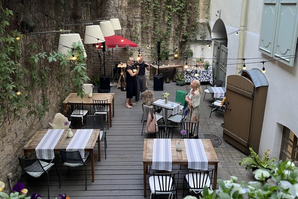 Kork avab 12. juunil Tallinna vanalinnas endistes C'est la Vie ruumides restoran-brasserie.